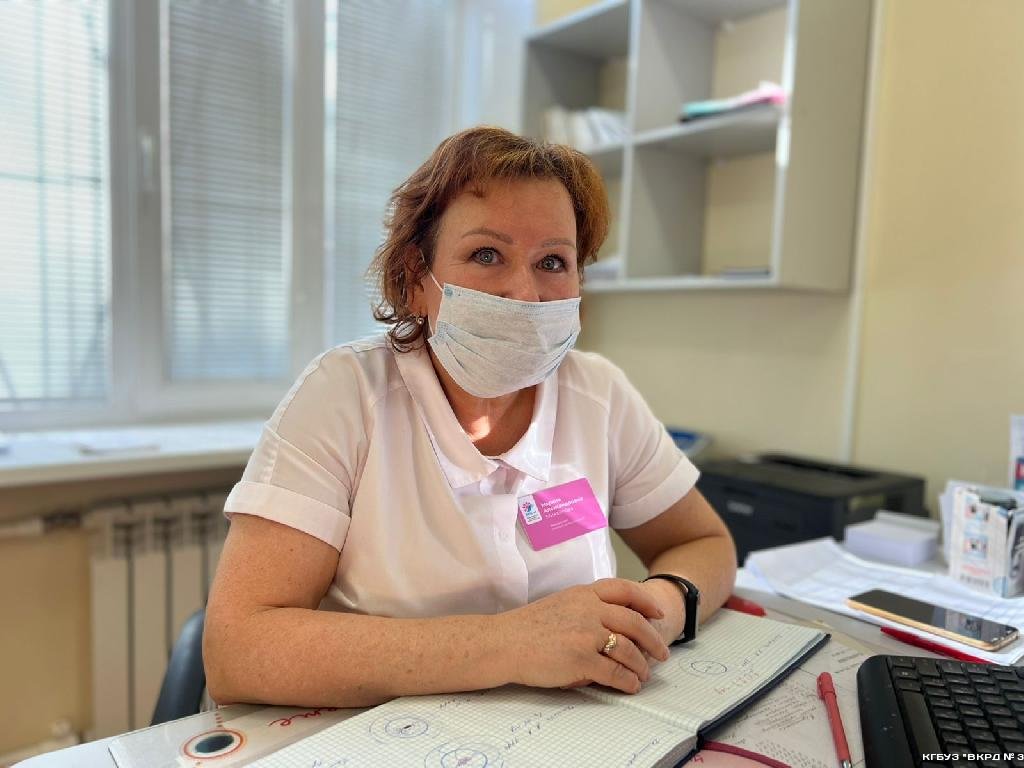 В рамках недели борьбы с раком на базе женской консультации Владивостокского клинического родильного дома №3 провели приём пациентов